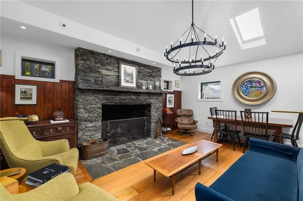 43 Palmer Street Newport RI 02840