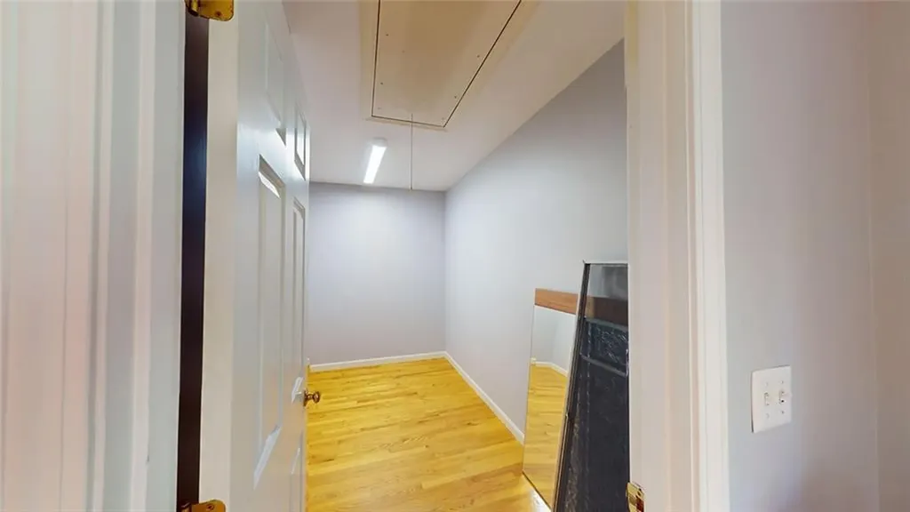 24 Michelle Circle Warwick RI 02886