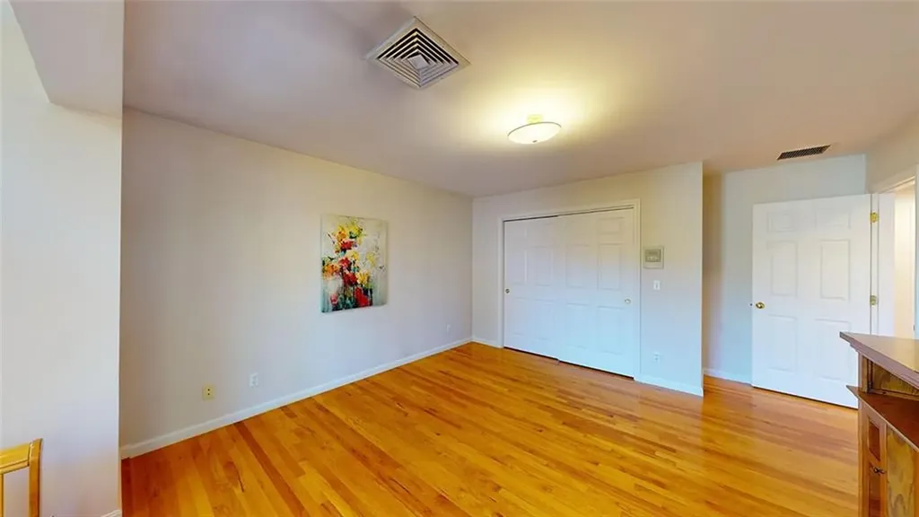 24 Michelle Circle Warwick RI 02886