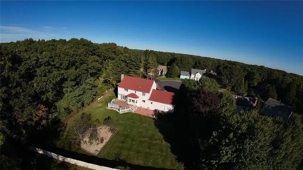 24 Michelle Circle Warwick RI 02886
