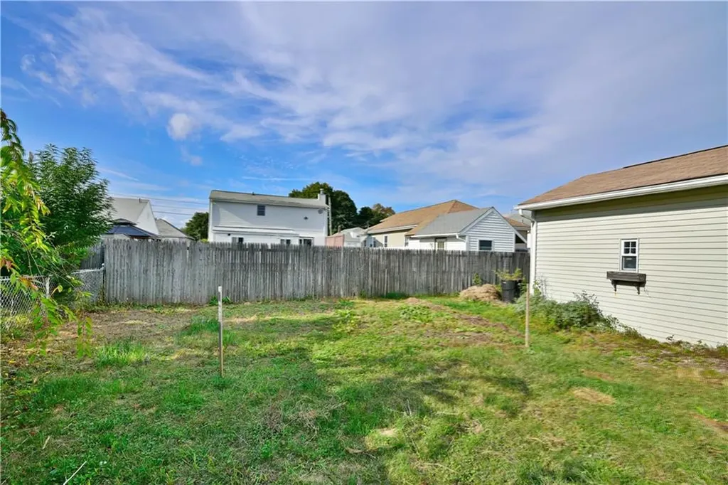 9 Hunter Avenue Johnston RI 02919