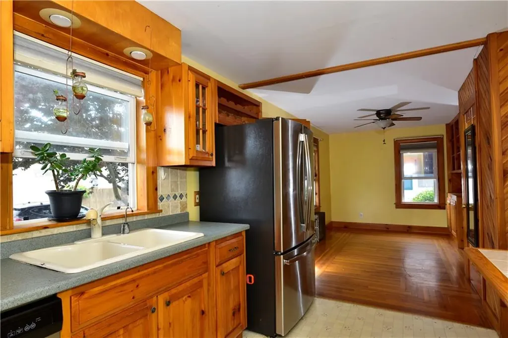 9 Hunter Avenue Johnston RI 02919