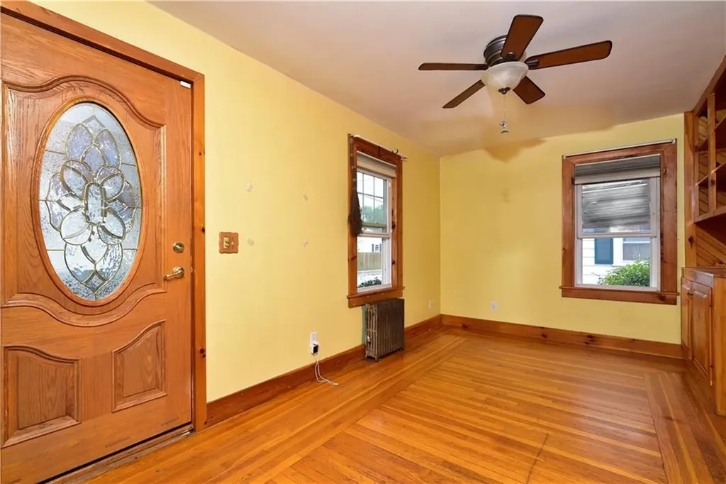 9 Hunter Avenue Johnston RI 02919