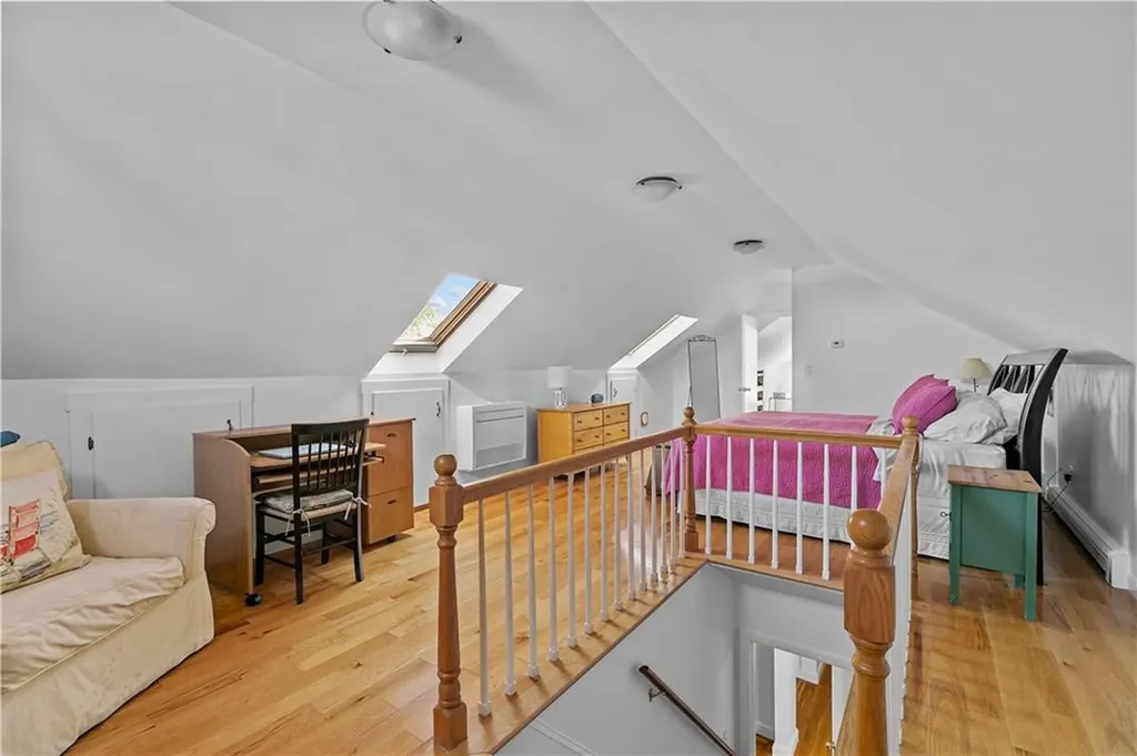 81 Lee Avenue Portsmouth RI 02871