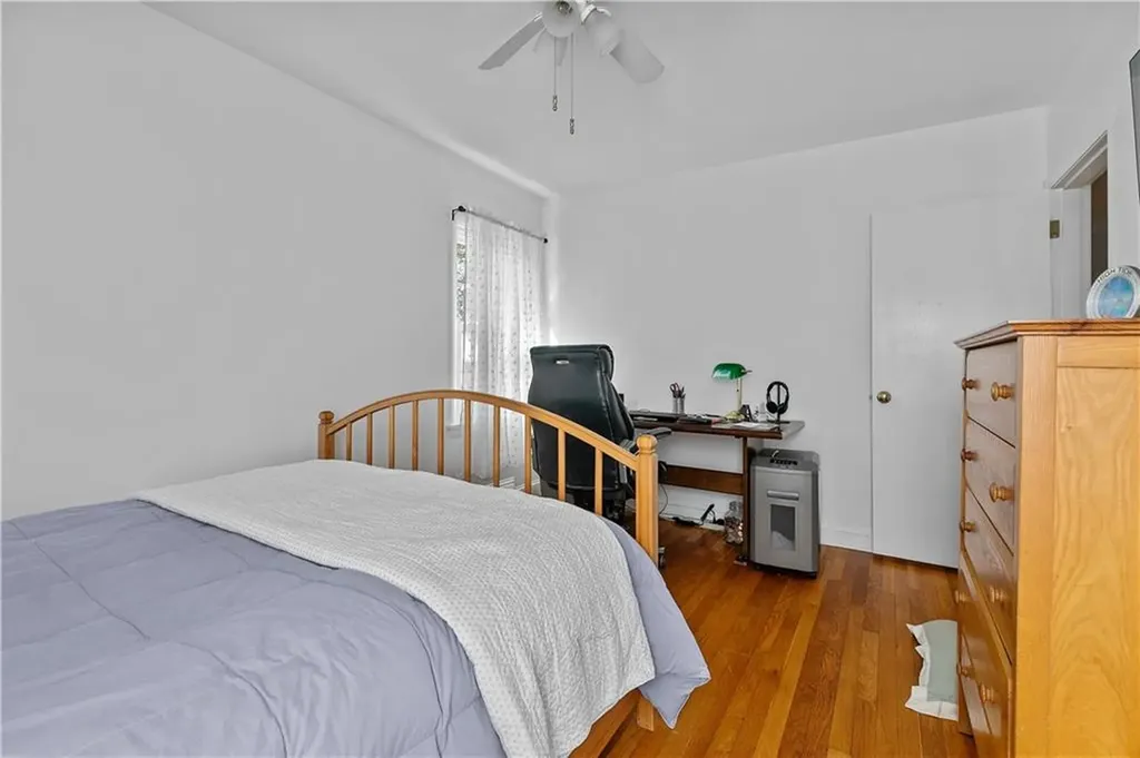 81 Lee Avenue Portsmouth RI 02871