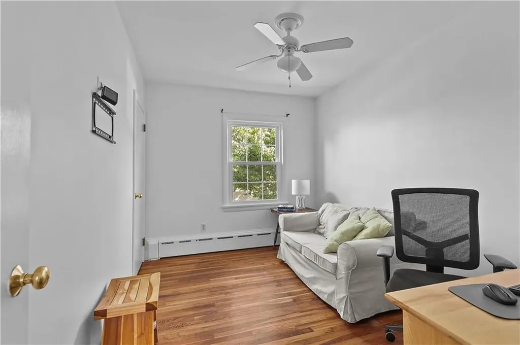 81 Lee Avenue Portsmouth RI 02871