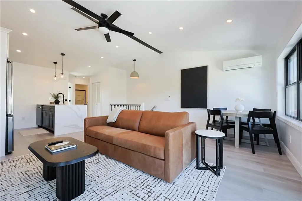 1369 Park Avenue Cranston RI 02920