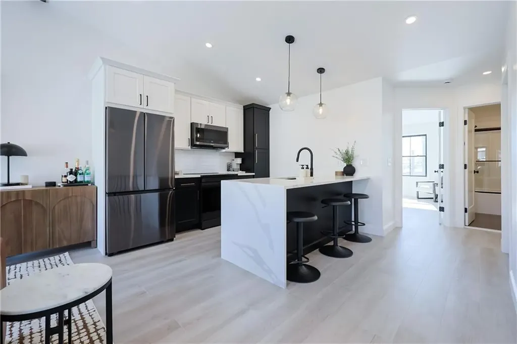 1369 Park Avenue Cranston RI 02920