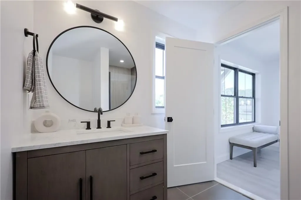 1369 Park Avenue Cranston RI 02920