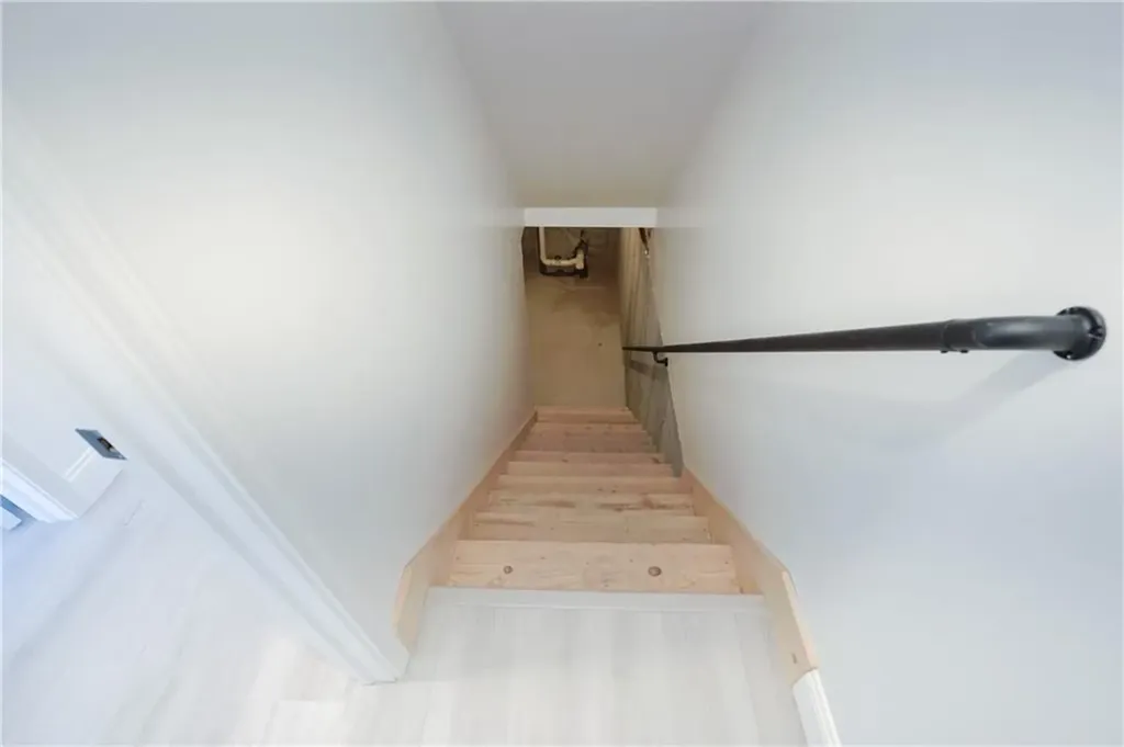 1369 Park Avenue Cranston RI 02920