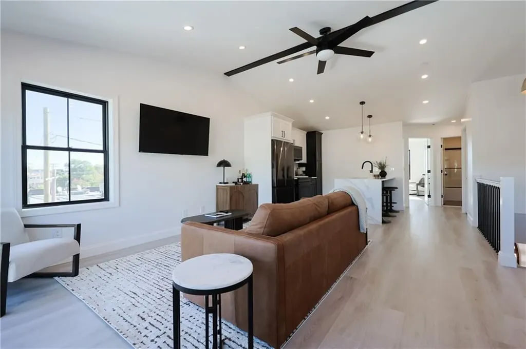 1369 Park Avenue Cranston RI 02920