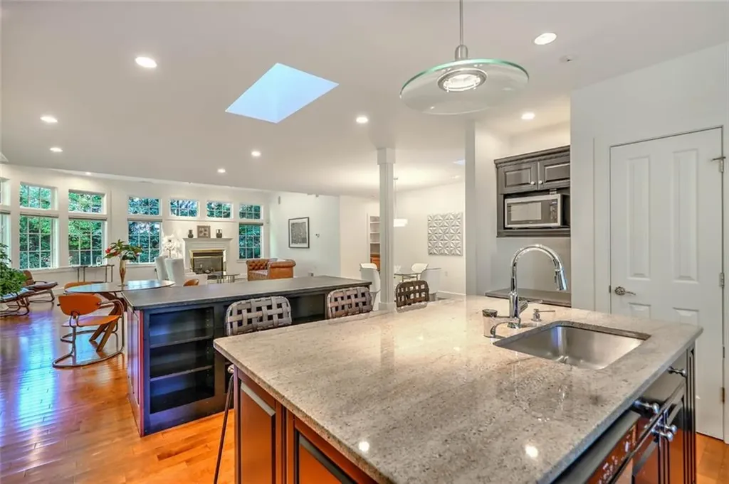 36 Lincoln Avenue Providence RI 02906