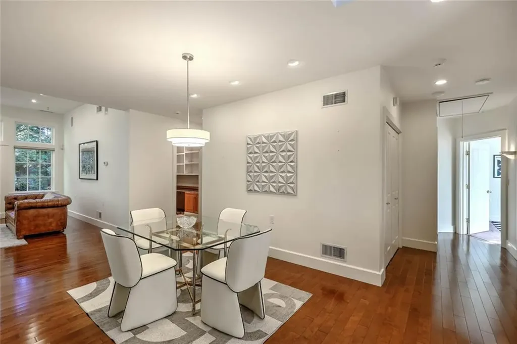 36 Lincoln Avenue Providence RI 02906