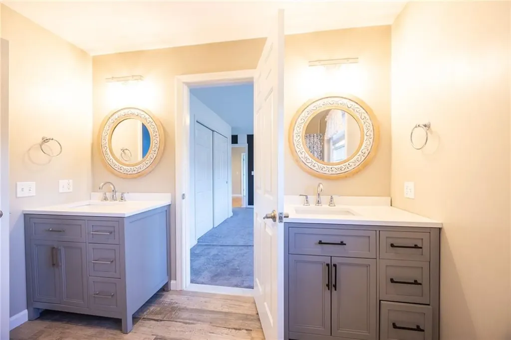 4 West Valley Drive Cumberland RI 02864