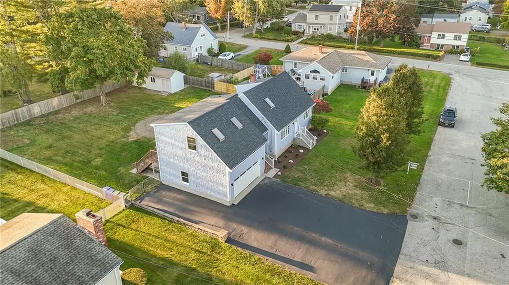 6 Verdi Lane Bristol RI 02809