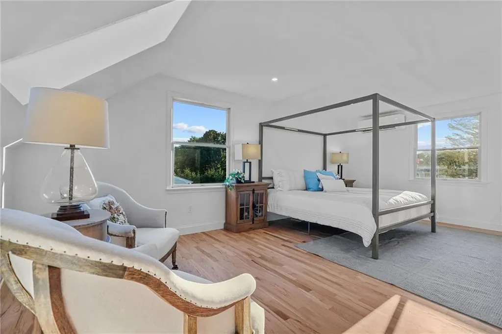 6 Verdi Lane Bristol RI 02809