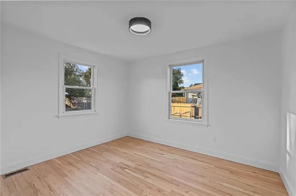 6 Verdi Lane Bristol RI 02809