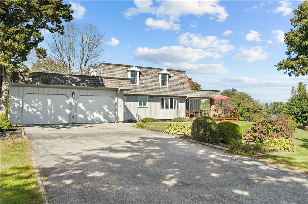 232 Taylor Road Portsmouth RI 02871