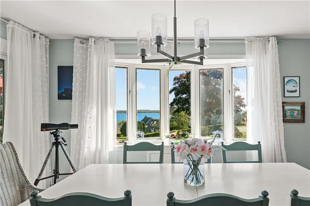 232 Taylor Road Portsmouth RI 02871