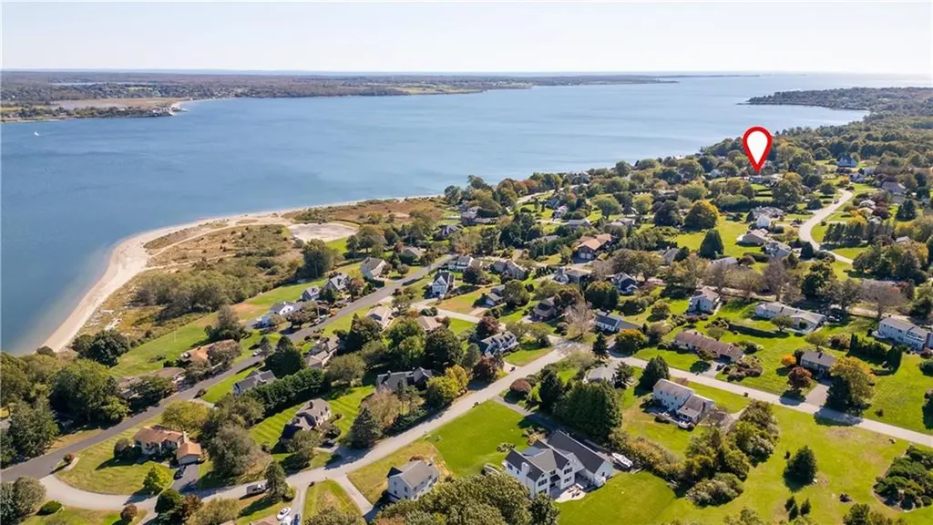 232 Taylor Road Portsmouth RI 02871