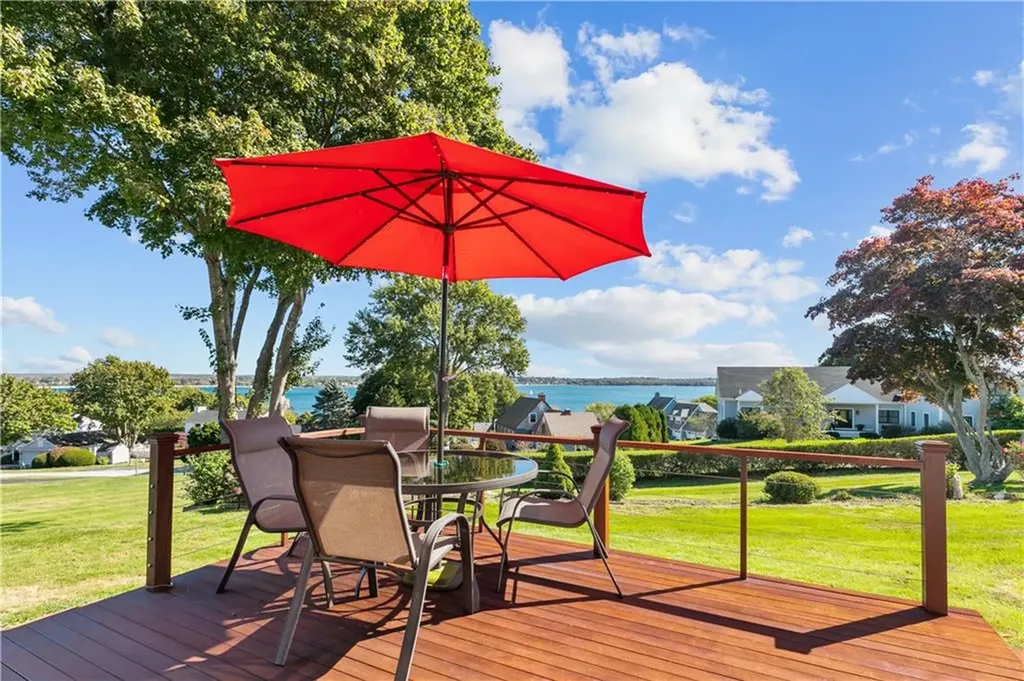 232 Taylor Road Portsmouth RI 02871