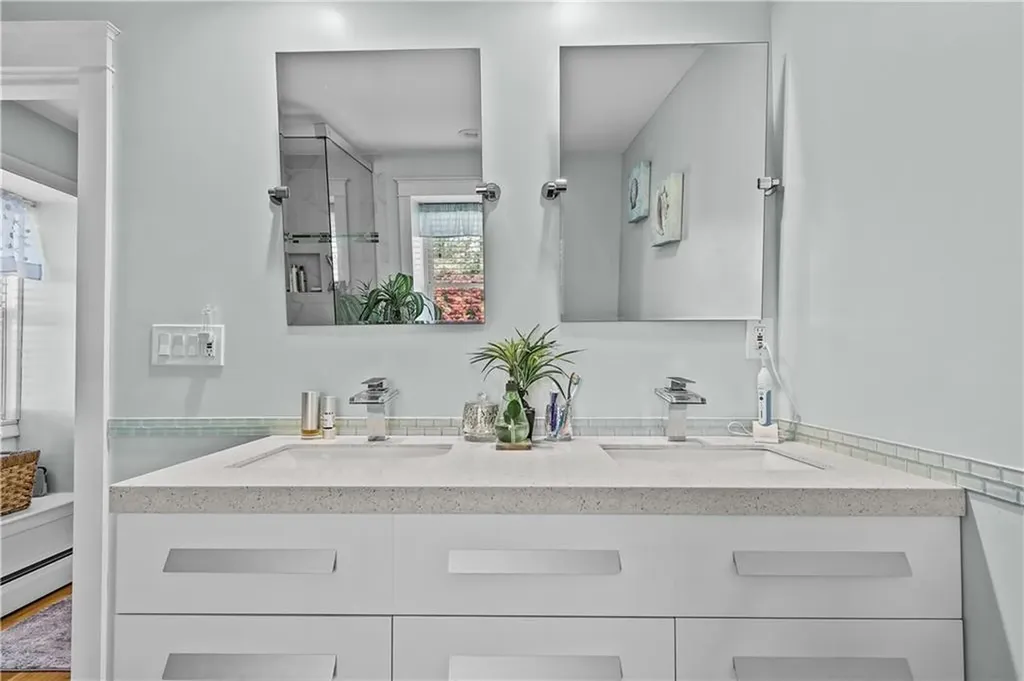 232 Taylor Road Portsmouth RI 02871