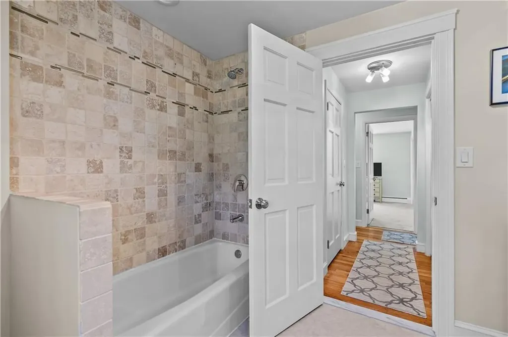 232 Taylor Road Portsmouth RI 02871