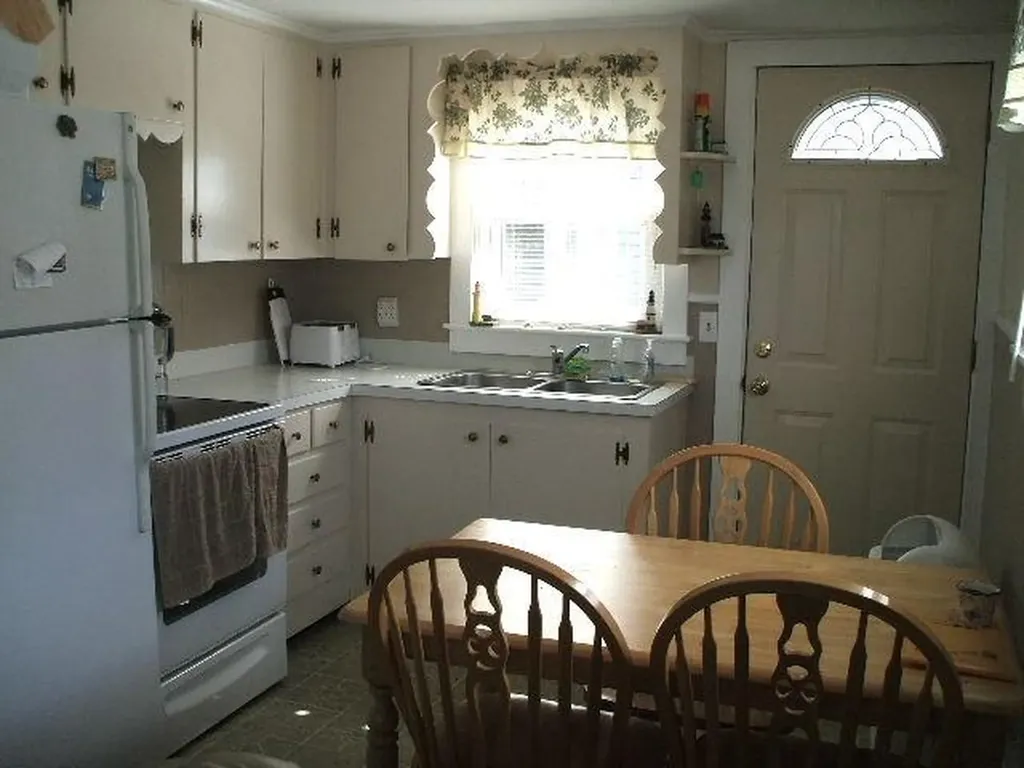 10 John Street Narragansett RI 02882