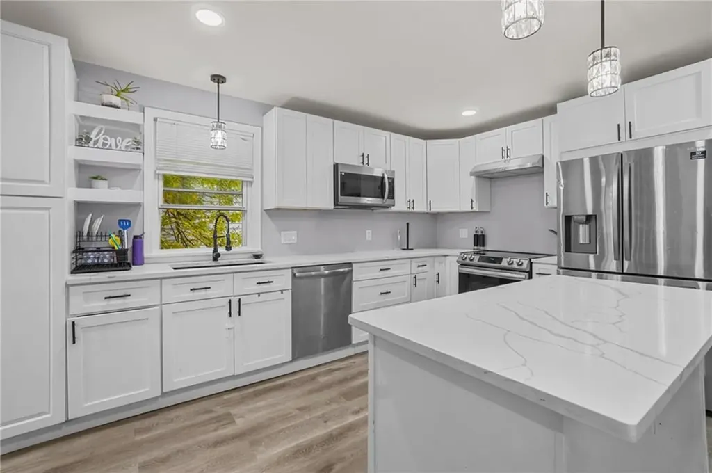 198 East Street Pawtucket RI 02860