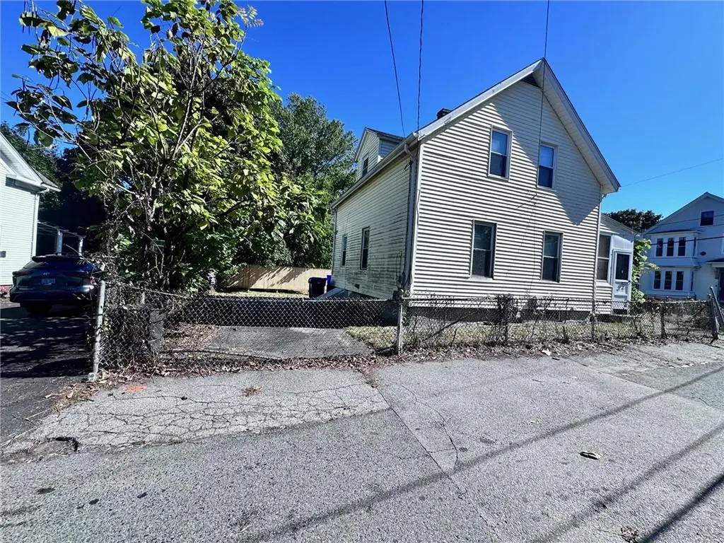 5 Moy Street Providence RI 02904