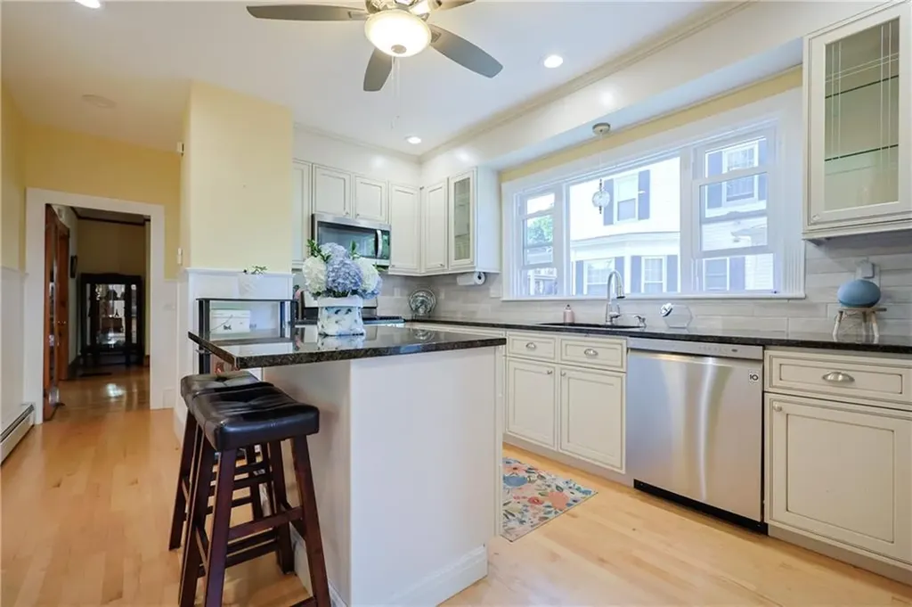 391 Summer Street Woonsocket RI 02895