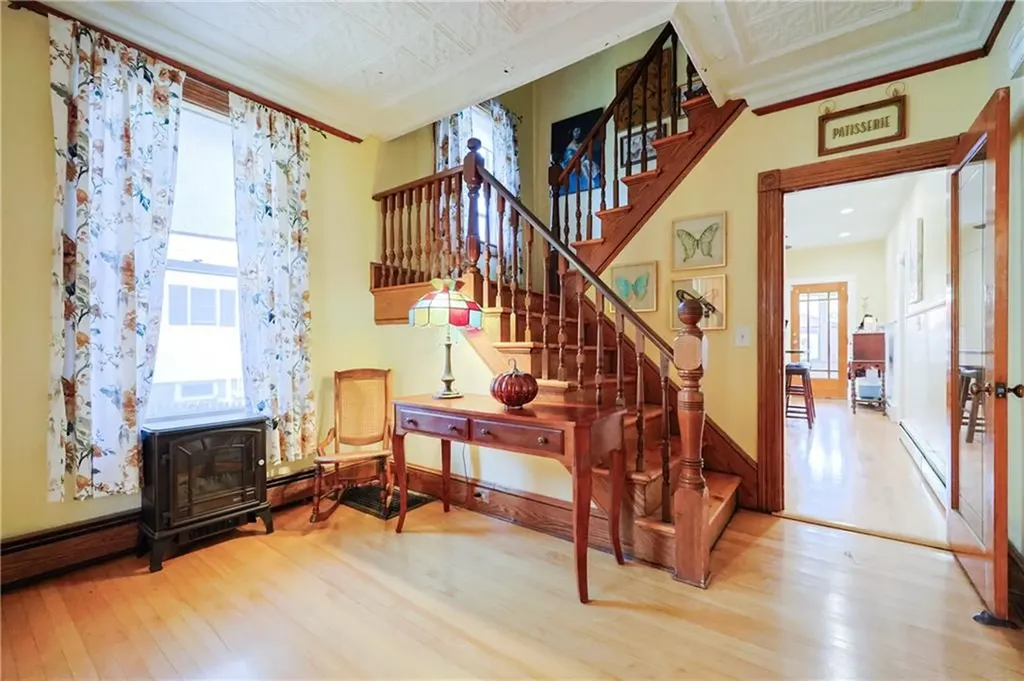 391 Summer Street Woonsocket RI 02895