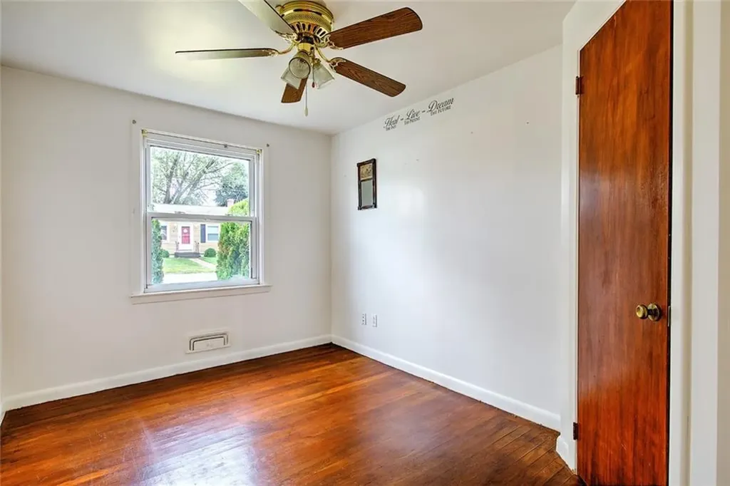 7 Crest Drive Lincoln RI 02865