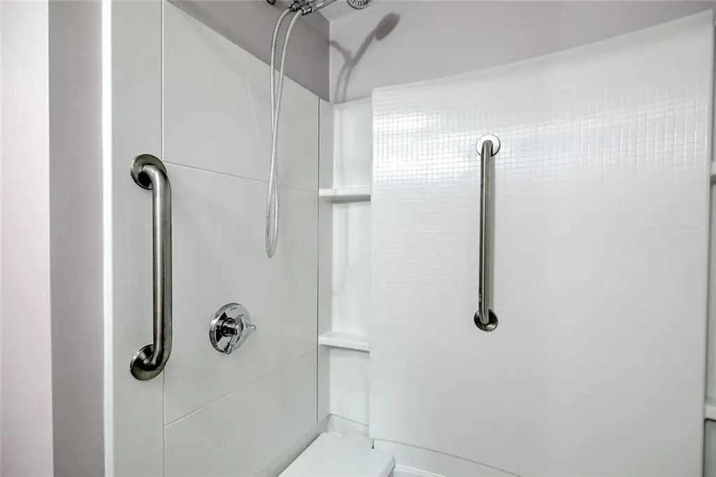 7 Crest Drive Lincoln RI 02865