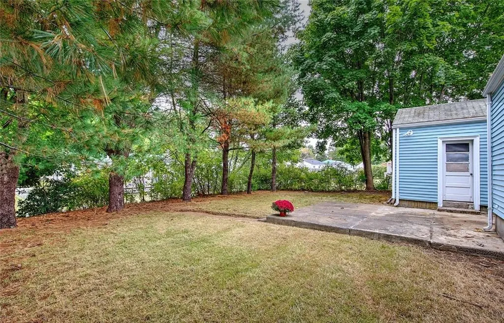 7 Crest Drive Lincoln RI 02865