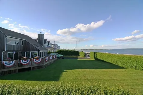 121 Ocean Road Narragansett RI 02882