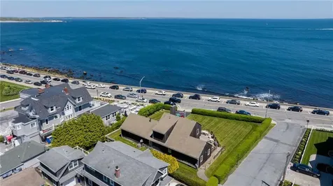 121 Ocean Road Narragansett RI 02882