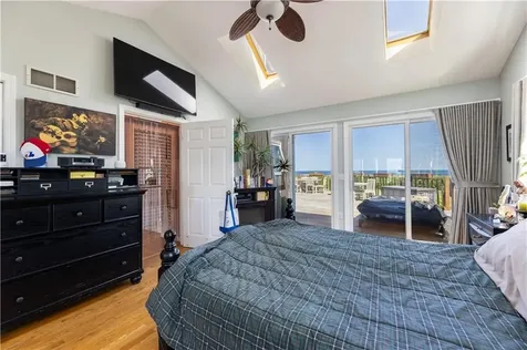 121 Ocean Road Narragansett RI 02882