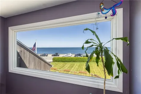 121 Ocean Road Narragansett RI 02882