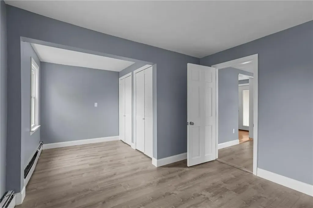 136 Riverside Avenue Warwick RI 02889