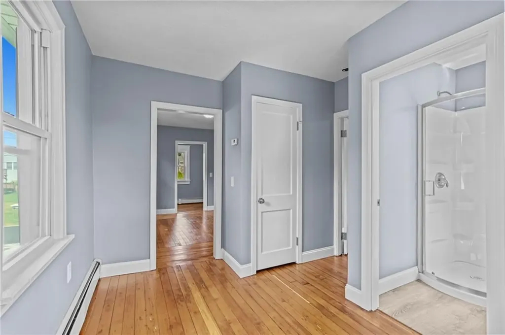 136 Riverside Avenue Warwick RI 02889
