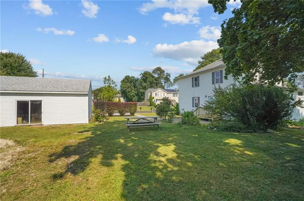 136 Riverside Avenue Warwick RI 02889