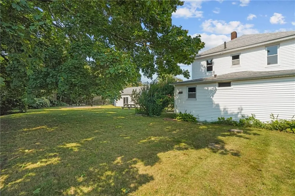 136 Riverside Avenue Warwick RI 02889