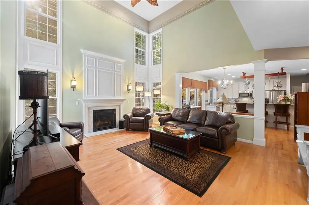 44 Castle Rocks Road Warwick RI 02886