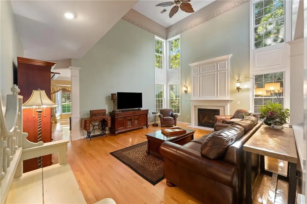 44 Castle Rocks Road Warwick RI 02886