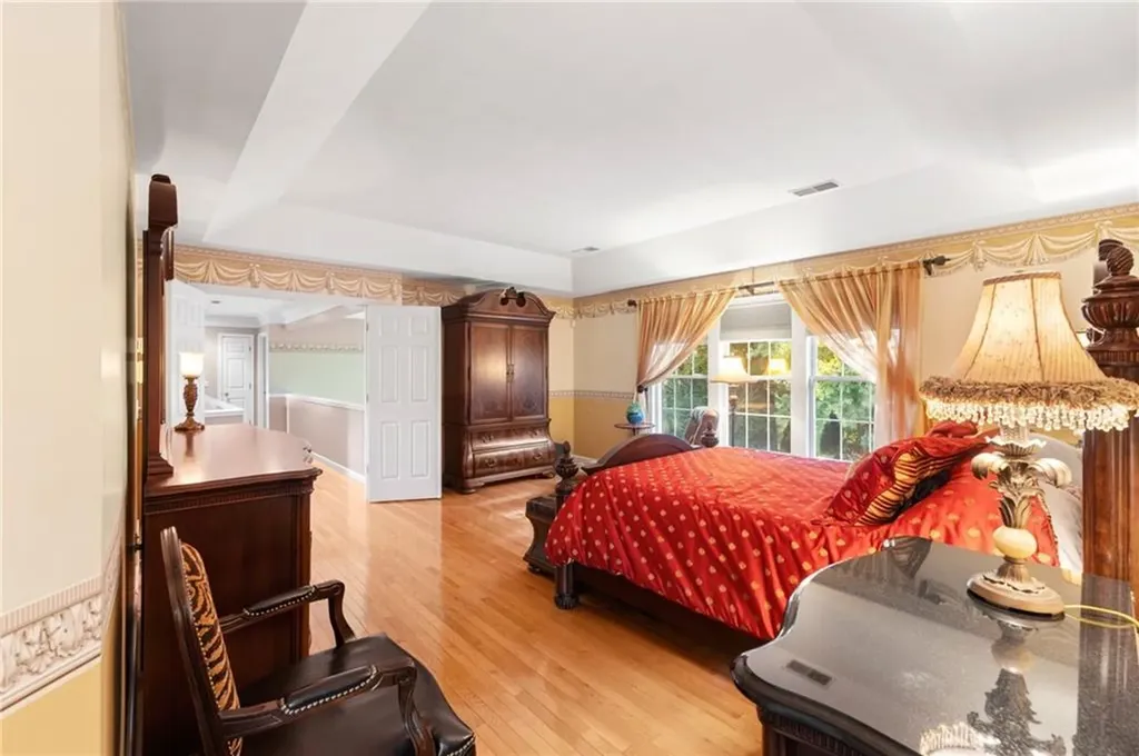 44 Castle Rocks Road Warwick RI 02886