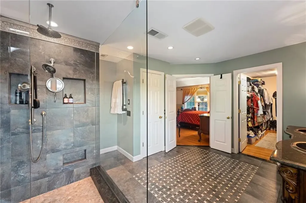 44 Castle Rocks Road Warwick RI 02886