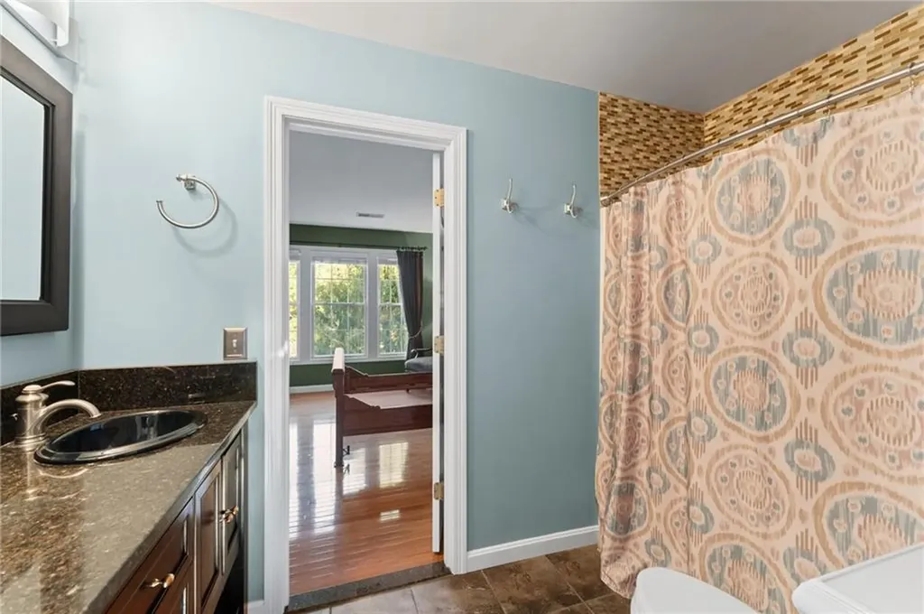 44 Castle Rocks Road Warwick RI 02886