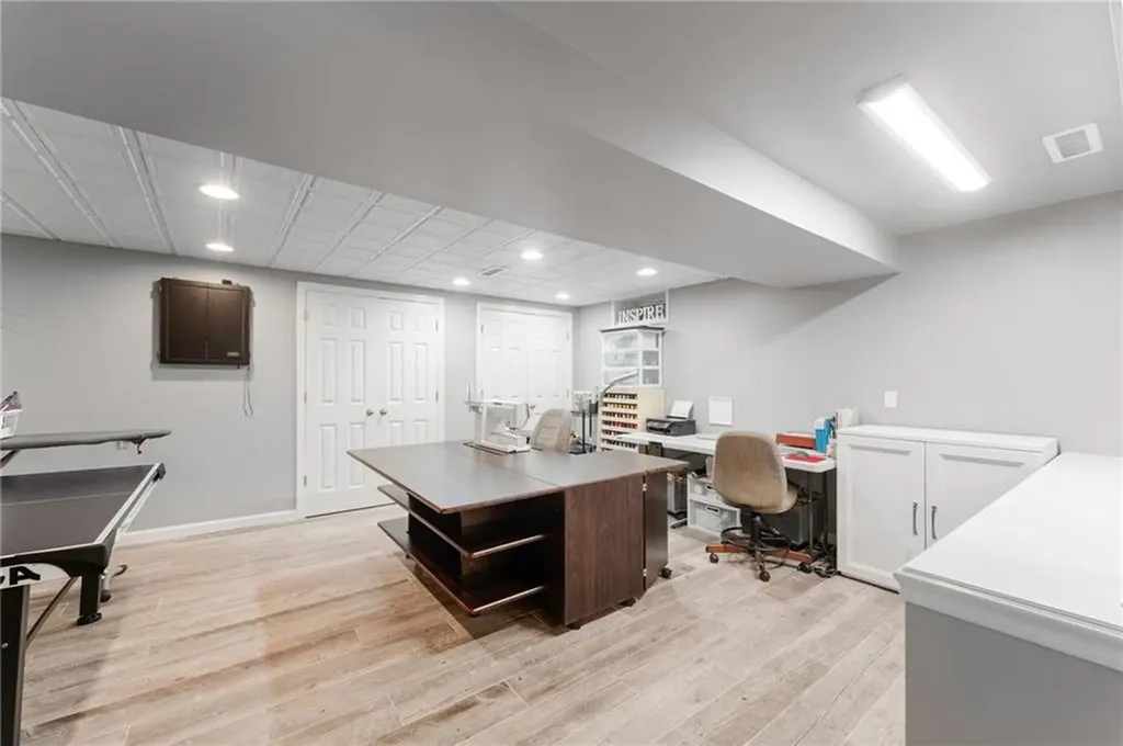 44 Castle Rocks Road Warwick RI 02886