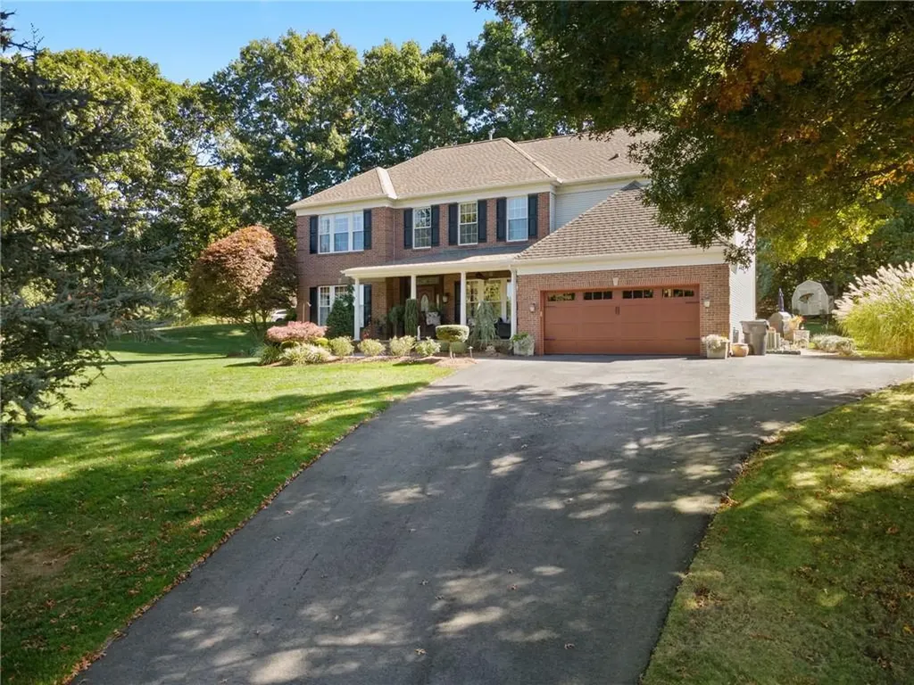 44 Castle Rocks Road Warwick RI 02886